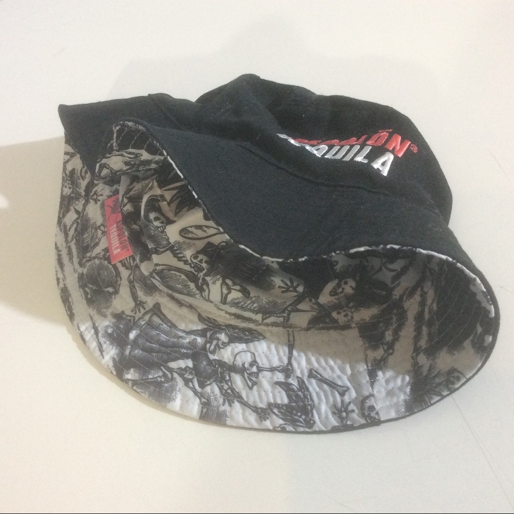 Espolon Tequila Hat Reversible Black White Skeleton Graphic Alcohol Bucket Style